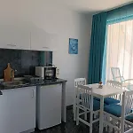 къща веси Vesea 아파트